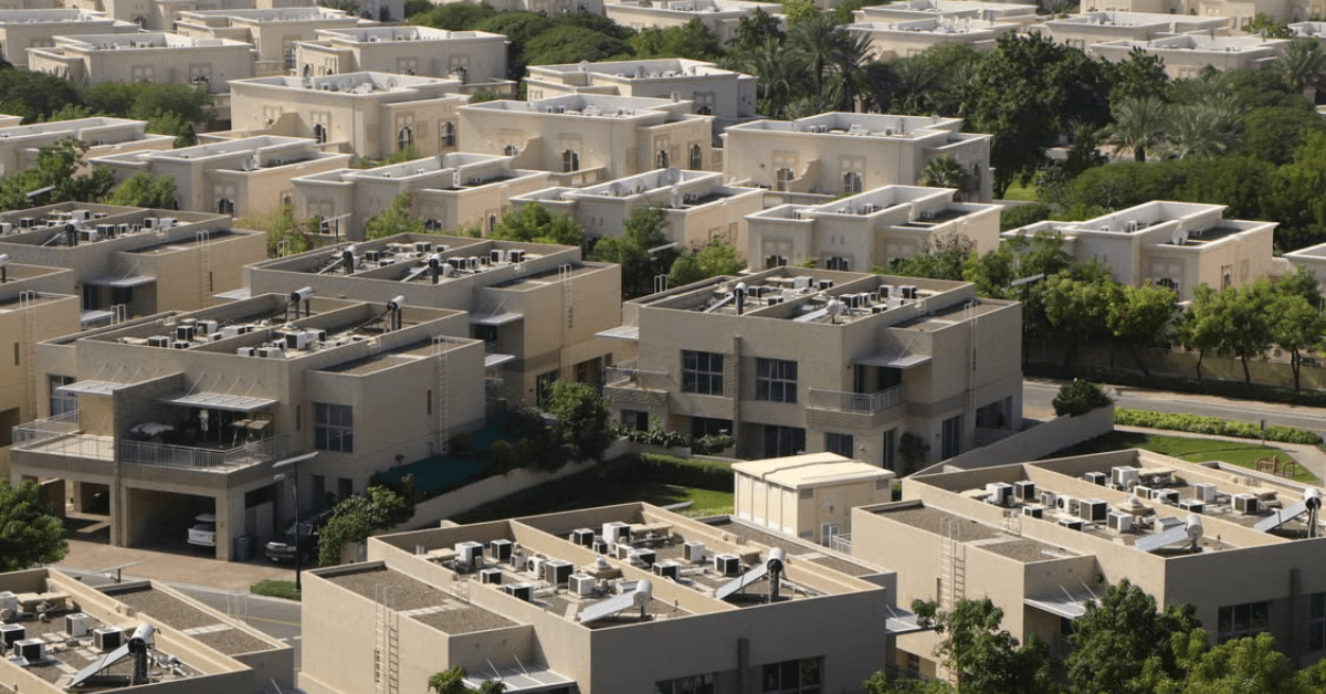 מקרה בוחן דובאי הילס אסטייט: עלייה מהירה עד 2025, ולאחריה האטה ב-2026